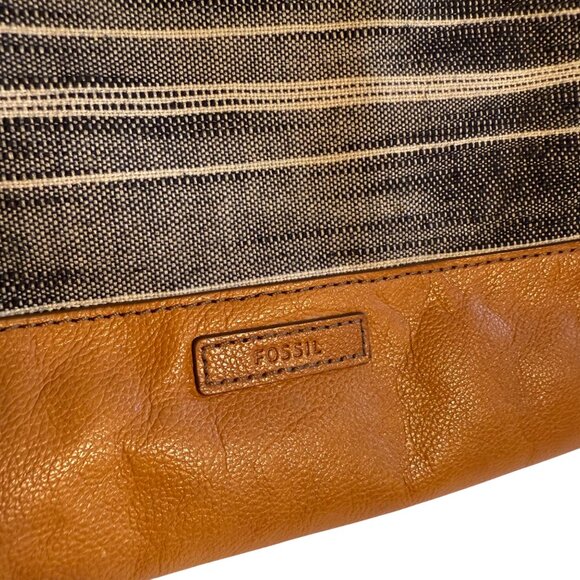 Fossil Striped Canvas & Leather Crossbody/Handbag With Adjustable Strap - Picture 5 of 16